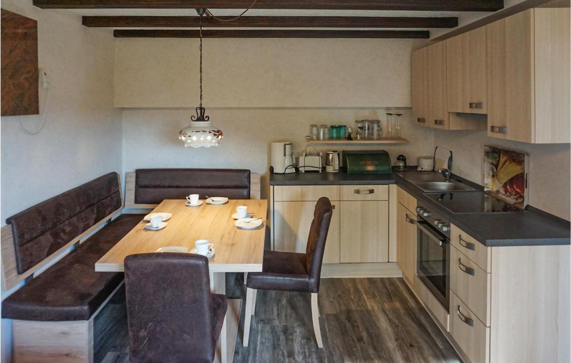 Amazing Apartment In Hinterweidenthal With Wifi Buitenkant foto