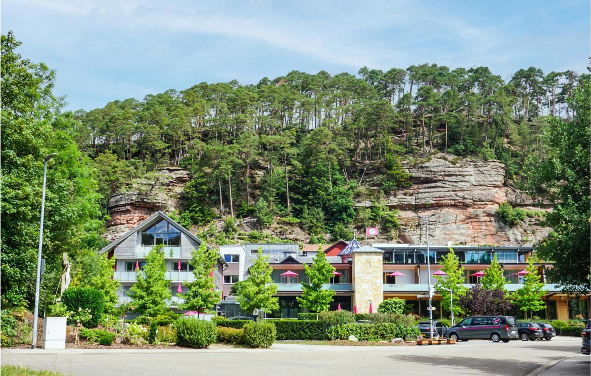 Amazing Apartment In Hinterweidenthal With Wifi Buitenkant foto